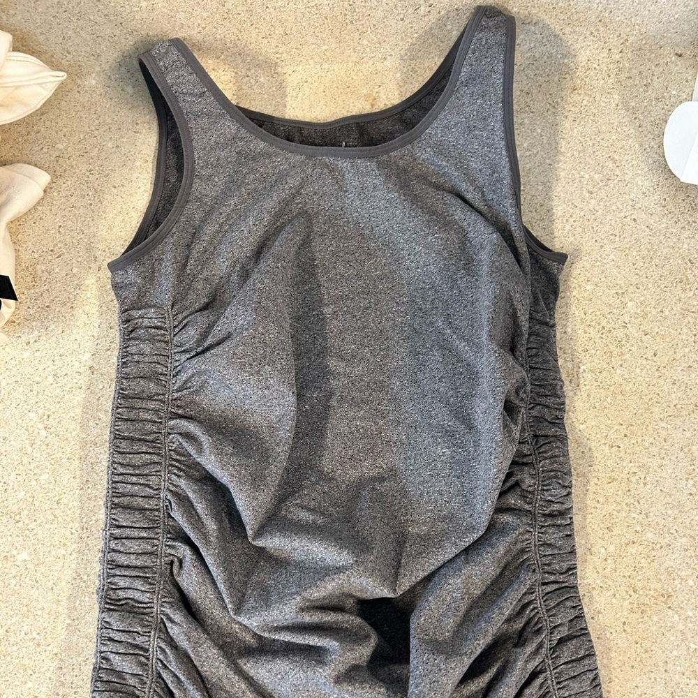 Isabel Maternity Ingrid & Isabel Ruched Tank Top M/L